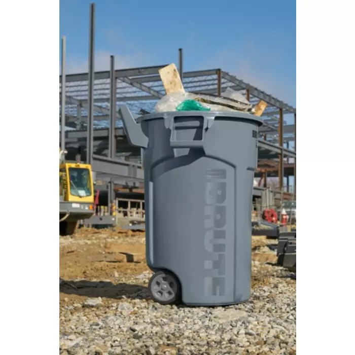 RUBBERMAID Brute Wheeled 44gal Grey Polypropylene Waste Bin, 2131929