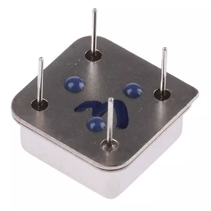 QANTEK TECHNOLOGY CORPORATION XO Oscillator 10MHz ±50ppm HCMOS 8-Pin PDIP, QX8T50B10.00000B50TT