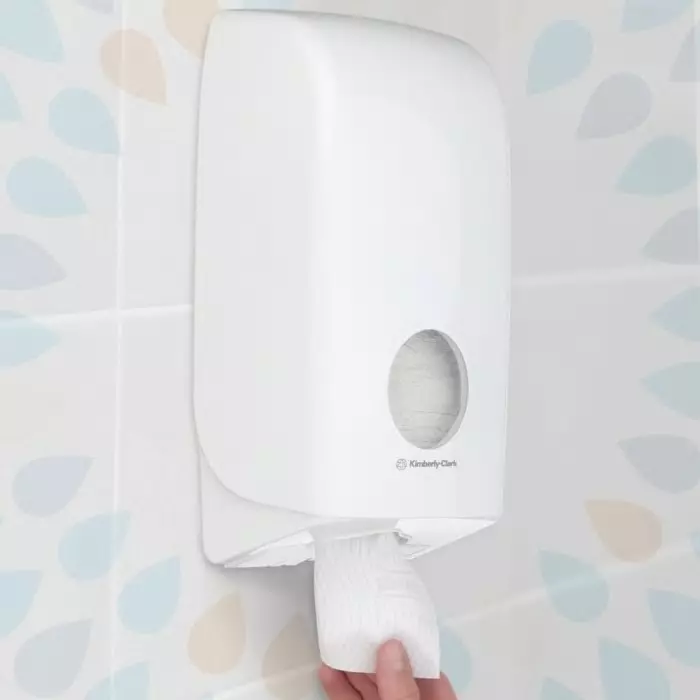 Kimberly-Clark Toilet Roll White 2-Ply 7200 Sheets, 8408