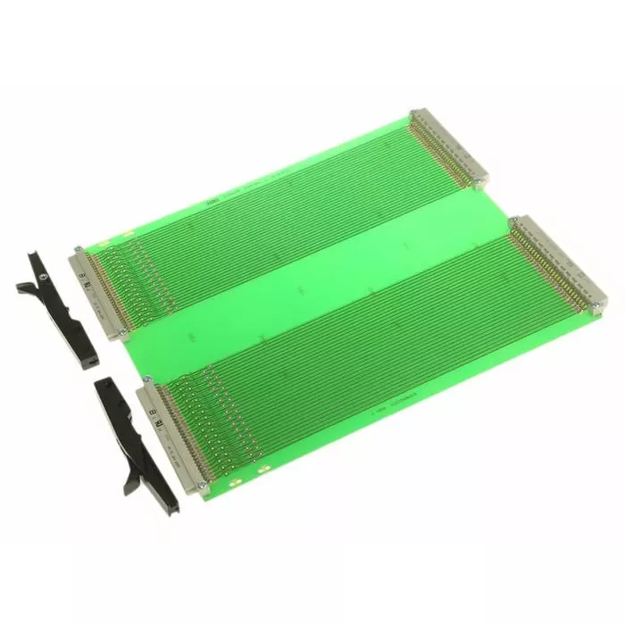 Vero Technologies 64 Way Double Sided DIN 41612 Extender Board Extender Board FR4, 09-0106