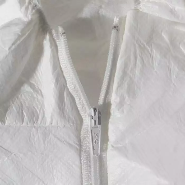 Kimberly-Clark Disposable Coverall White S Liquid Resistant & Particle Resistant, 98001