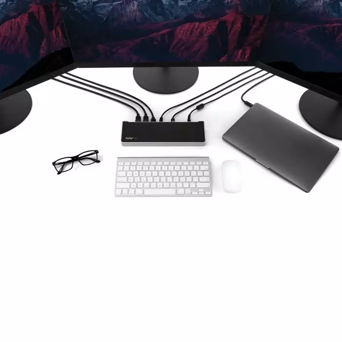 StarTech.com Triple Monitor 4K USB-C Docking Station with DisplayPort HDMI - 5 x USB Ports USB A USB C, DK30CH2DEPUE