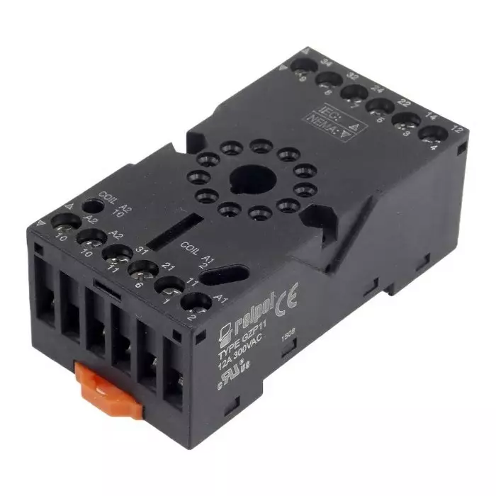 Relpol 11 Pin 300 V AC DIN Rail Relay Socket for R15 Relay, GZP11-BLACK