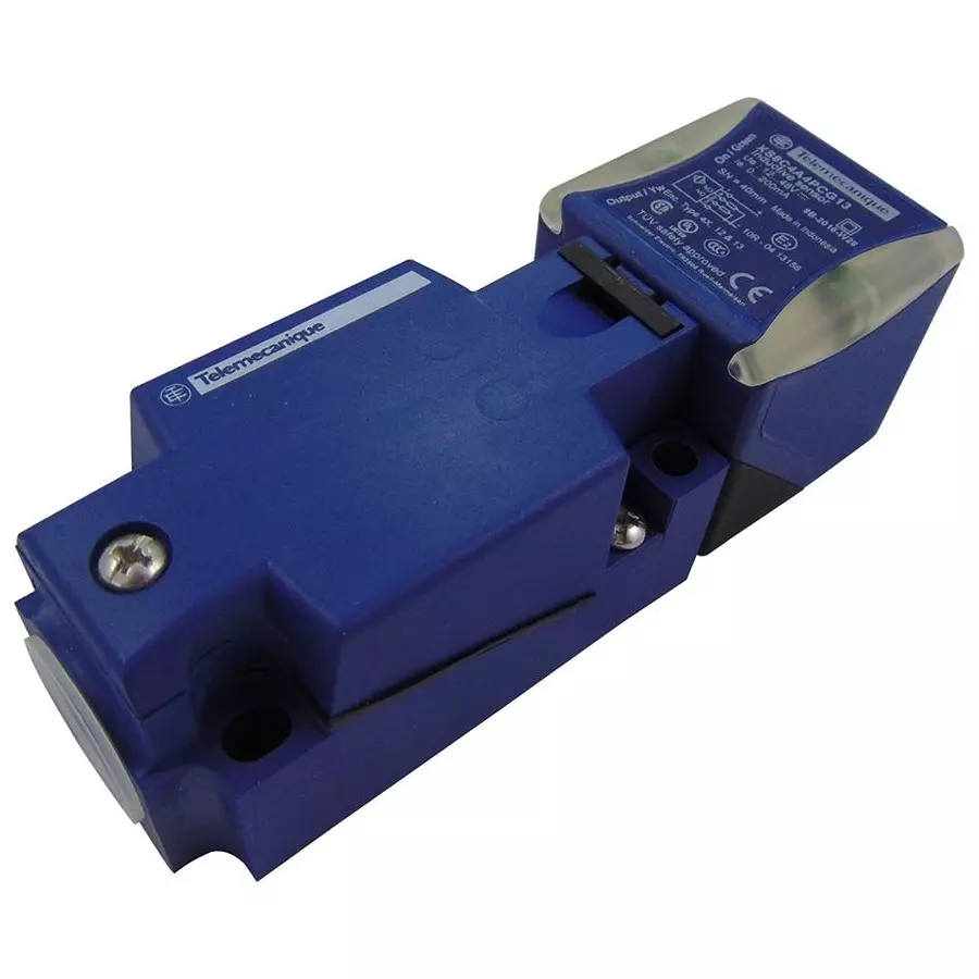TELEMECANIQUE SENSORS Inductive Proximity Sensors INDUCTIVE PROXIMITY SENSOR, 40MM, 48VDC, XS8C4A4PCG13