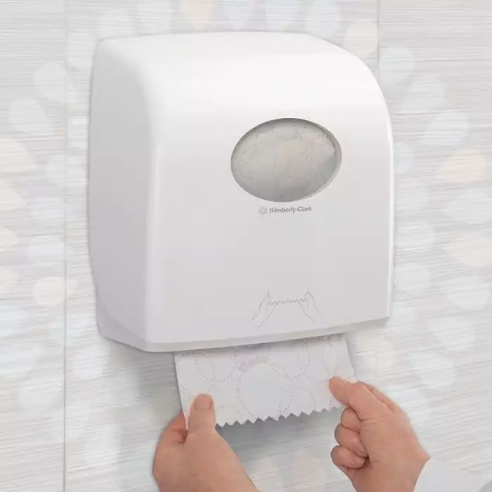 Kimberly-Clark Kleenex Ultra Slimroll Rolled White Hand Towels 198mm 2-Ply 400 Sheets, 6781