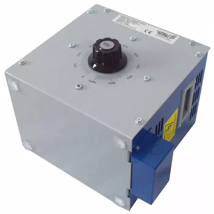 Carroll & Meynell 1 Phase 4.9kVA Variac 1 Output 240V, MVT4.9k/18A-1E