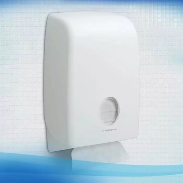 Kimberly-Clark Scott Folded White Paper Towel 210x215mm 300 Sheets, 6659