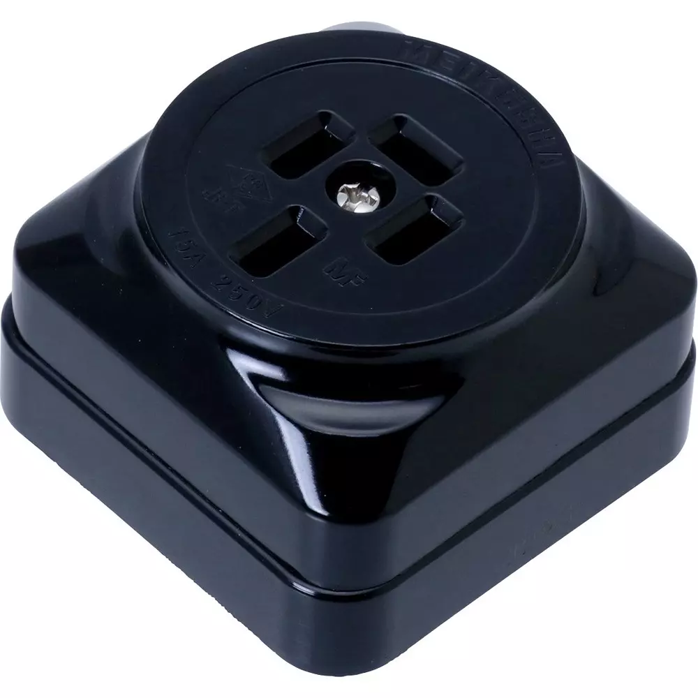 Meikosha Square Outlet 15 Amp Current 250 V Rated Voltage, MR2752