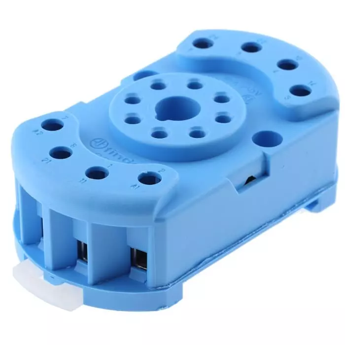 Finder 90 Series DIN Rail Relay Socket 250 V AC for Use with 60.12, 90.22SMA