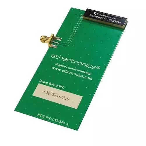 KYOCERA AVX Demonstration Board 824 MHz to 2.17 GHz Frequency, P522304-02