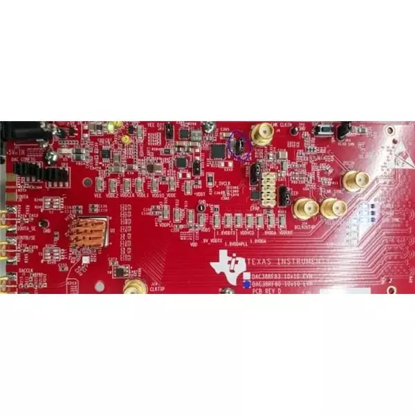 TEXAS INSTRUMENTS DAC Evaluation Module 5 V, DAC38RF82EVM