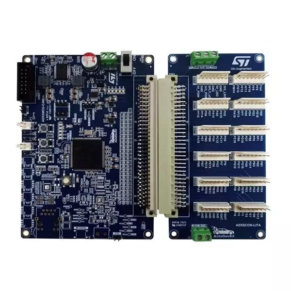 STMicroelectronics Evaluation Kit SPC58EC80E5 for Evaluation Of, AEK-MCU-C4MLIT3