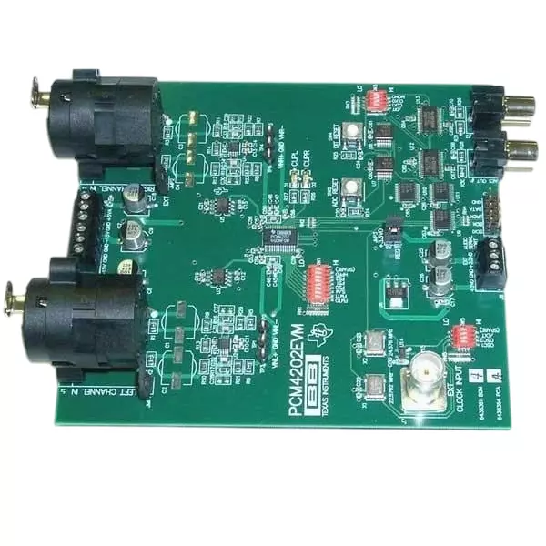 TEXAS INSTRUMENTS Audio Evaluation Module 5 V, PCM4202EVM