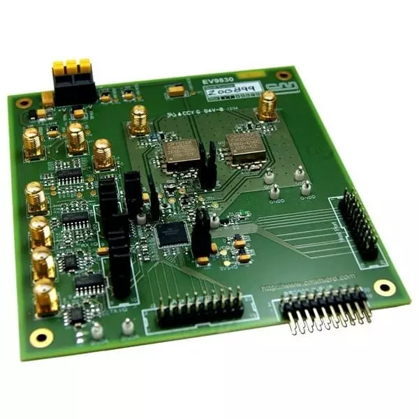 CML RF Front End Evaluation Board 900 MHz to 2.1 GHz Frequency, EV9830
