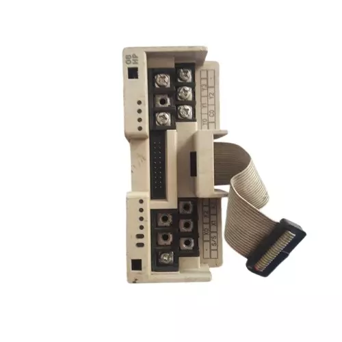 delta-digital-extension-module-with-24-v-dc-main-supply-voltage-4-digital-input-and-4-digital-output-transistor-type-dvp08hp11t