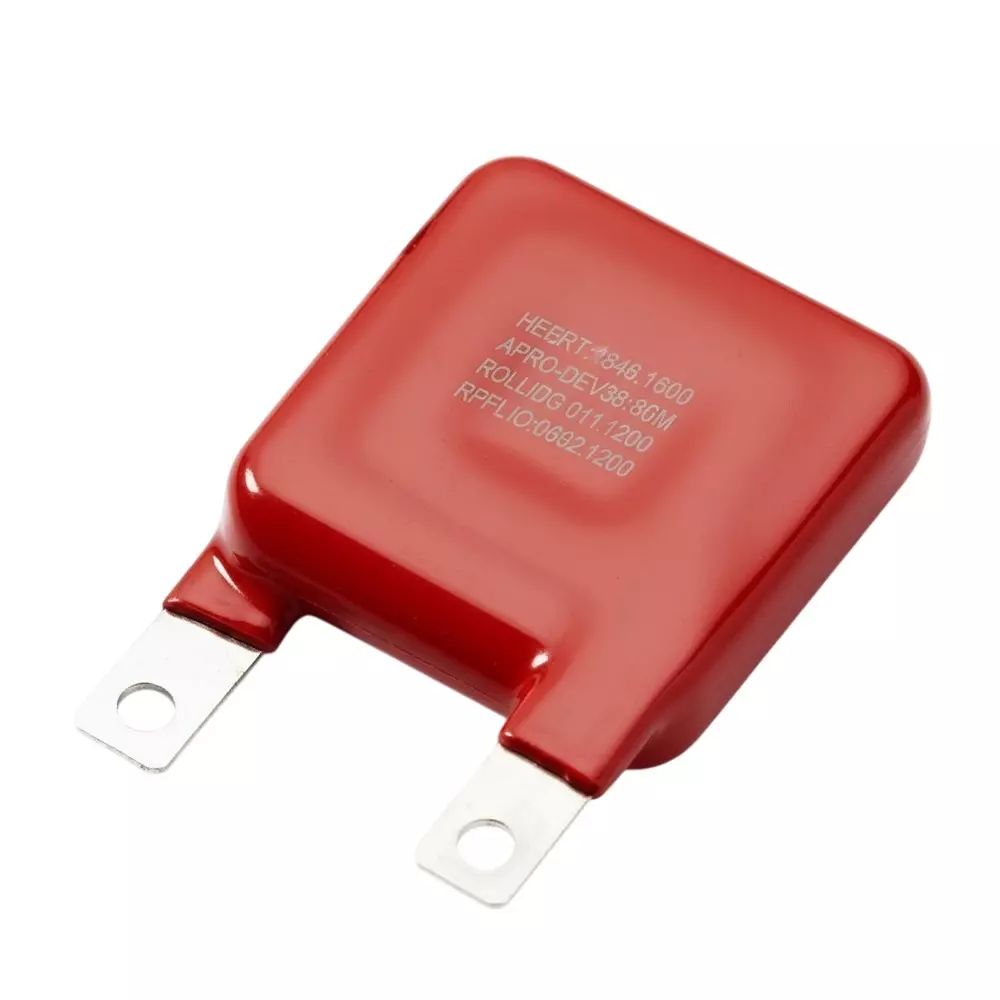 Littelfuse HF34 Series Metal-Oxide Varistor PCB Mount 40 kA Peak Surge Current 275 VAC & 370 VDC, V271HF34