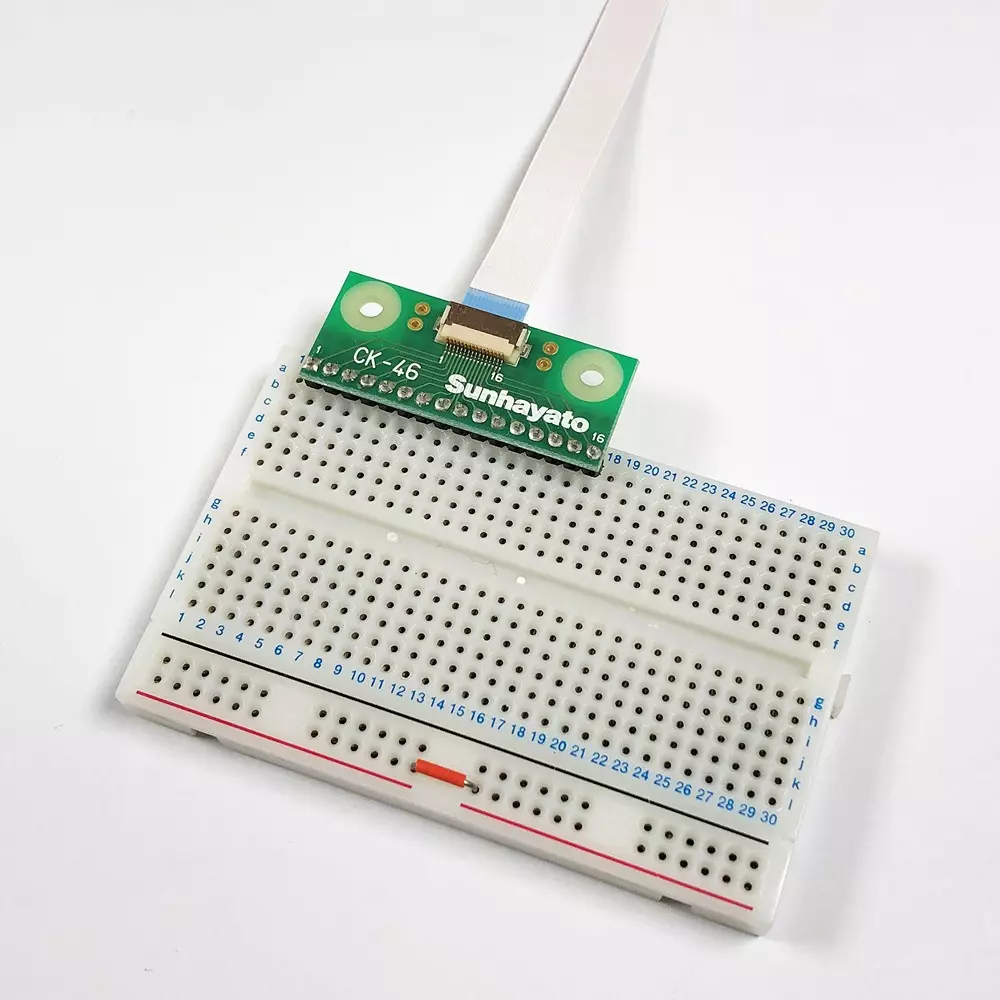 sunhayato-fcc-connector-conversion-board-through-hole-gold-flash-resist-silk-finish-type-09-mm-hole-diameter-ck-46