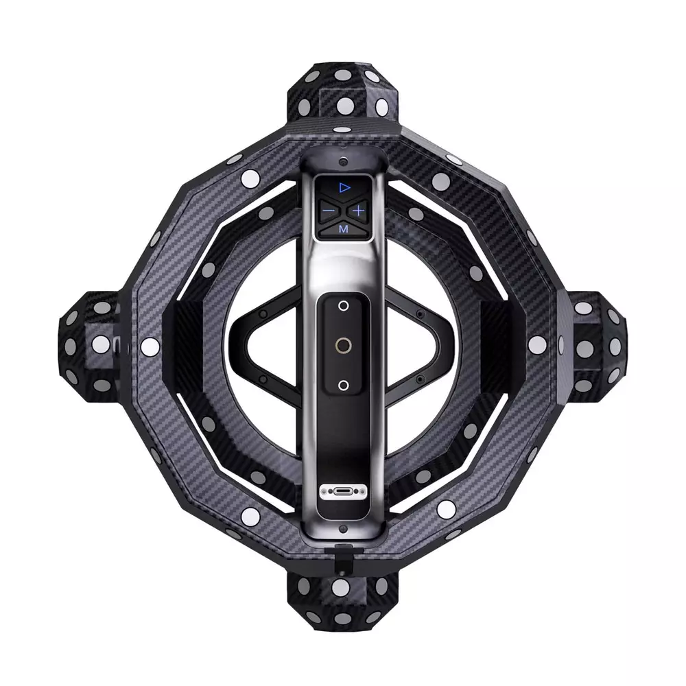 revopoint-trackit-optical-tracking-3d-scanner-for-marker-free-scans