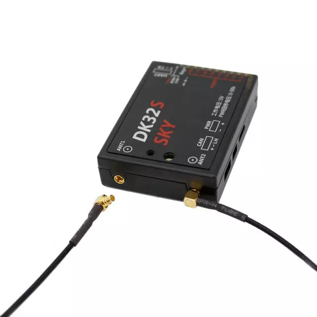 Flycast DK32 SE Agriculture Receiver With 5 dBi Antenna Gain and 14.8 to 50.4 V Input Voltage
