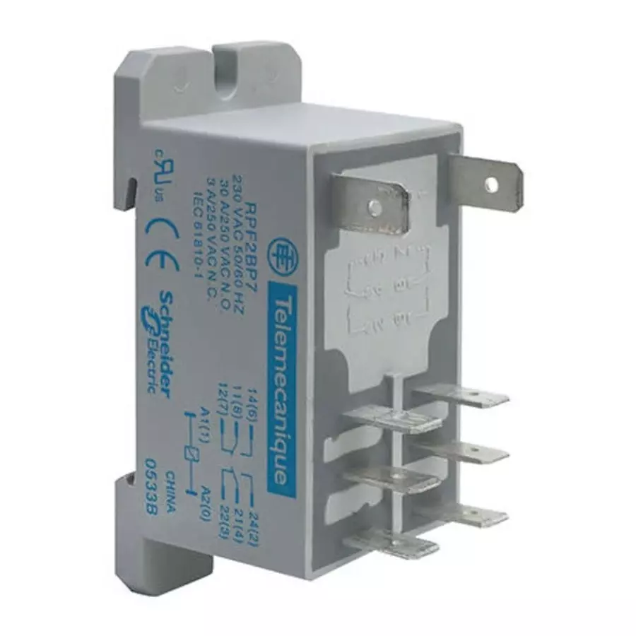Schneider Electric 24 V DC Coil 15 A @ 250 V AC 15 A @ 28 V DC Switching Current SPDT Power Relay, RPF2AP7