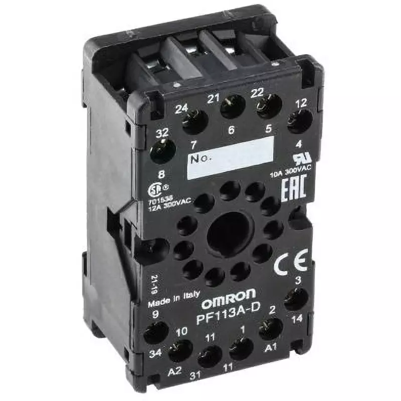 Omron Relay Socket 3 Pole 300 V, PF113A-D