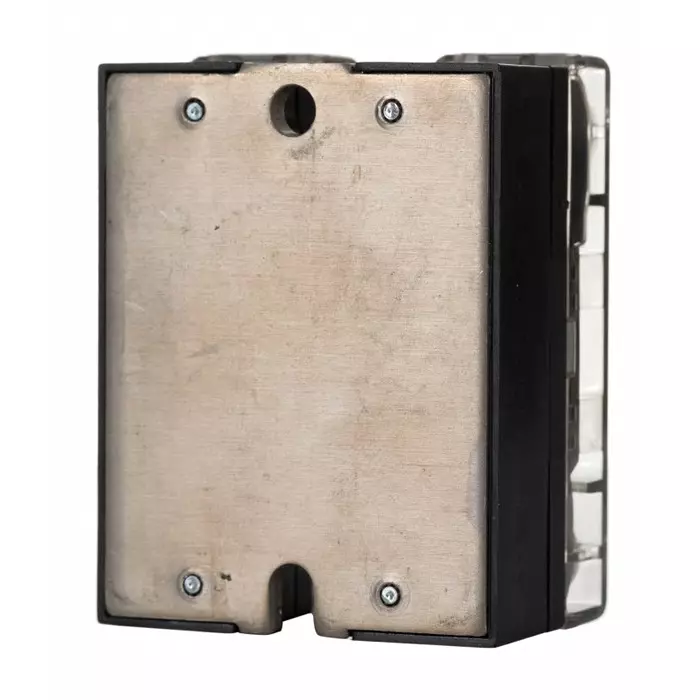 dc100d40c-sensata-crydom-sensata-crydom-powerplus-dc-series-solid-state-relay-40-a-load-surface-mount-72-v-dc-load-32-v-dc-control-756-9531-rs