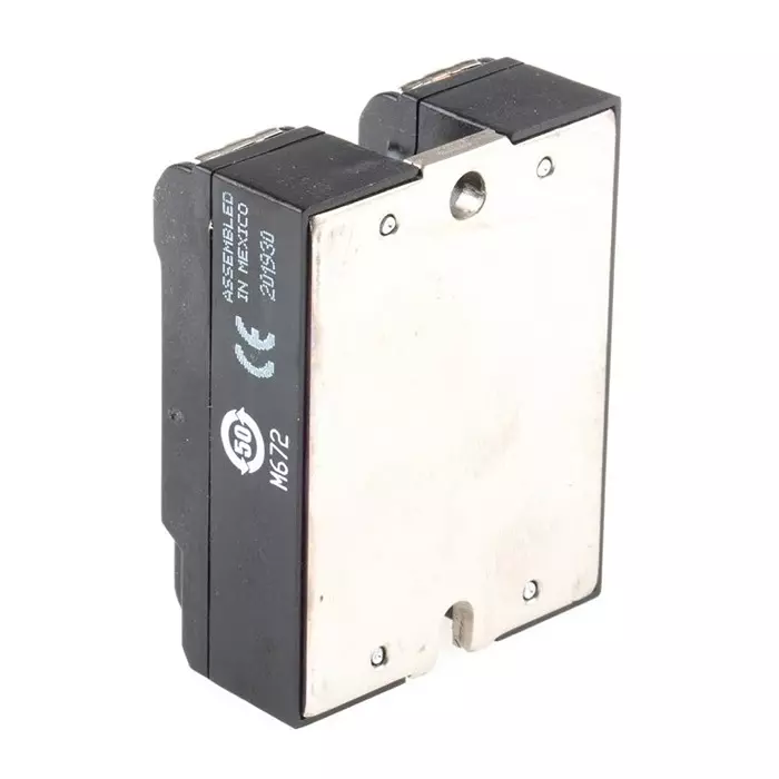SENSATA/CRYDOM Solid State Relay 50 A RMS Load Surface Mount 280 V AC 32 DC Control, D2450