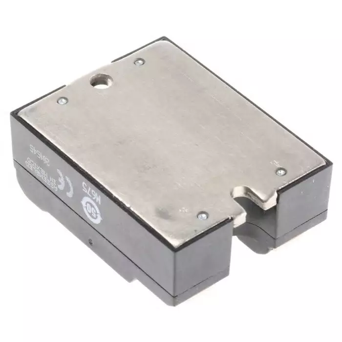 SENSATA/CRYDOM Solid State Relay 90 A Load Panel Mount 660 V AC 32 Control, H12WD4890PG
