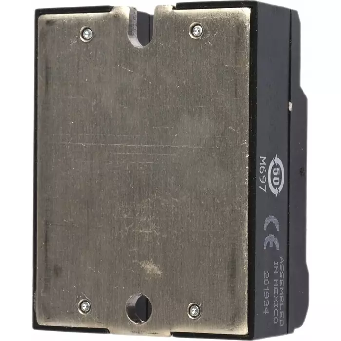 SENSATA/CRYDOM Solid State Relay D06D Series 100 A Load Surface Mount 60 V DC 32 Control, D06D100
