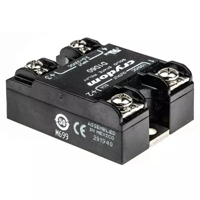 SENSATA/CRYDOM Solid State Relay 1-DC Series 60 A Load Surface Mount 100 V 32 Control, D1D60