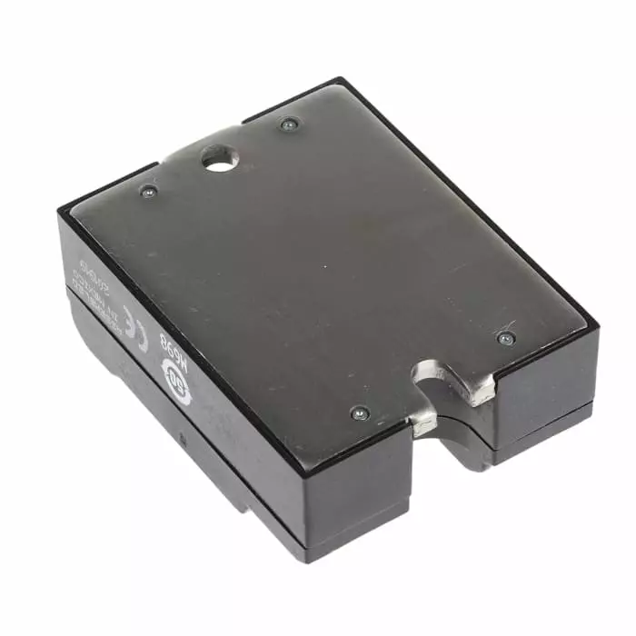 SENSATA/CRYDOM Solid State Relay 1-DC Series 40 A Load Surface Mount 100 V 32 Control, D1D40