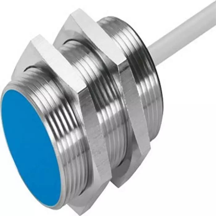 Festo Inductive Threaded barrel Proximity Sensor, M30, 10 mm Detection, PNP NC, 10 - 30 V DC, SIEN-M30B-PO-K-L
