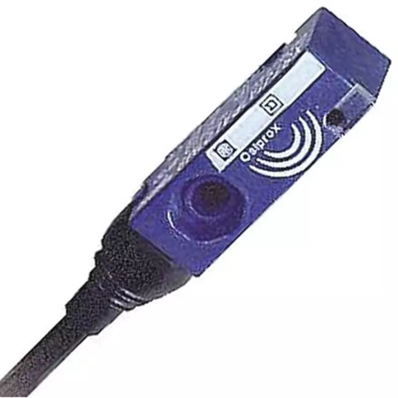 TELEMECANIQUE SENSORS Proximity Sensor 2.5 mm Detection Distance 12 to 24 DC V, XS7J1A1DAL2