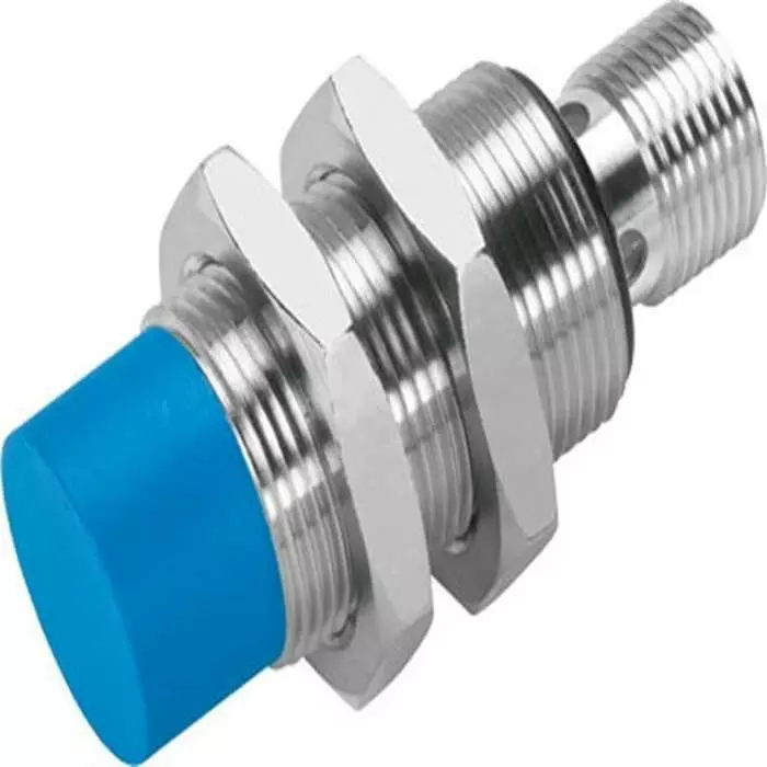 Festo Inductive Threaded barrel Proximity Sensor, M18, 8 mm Detection, PNP NC, 10 - 30 V DC, SIEN-M18NB-PO-S-L