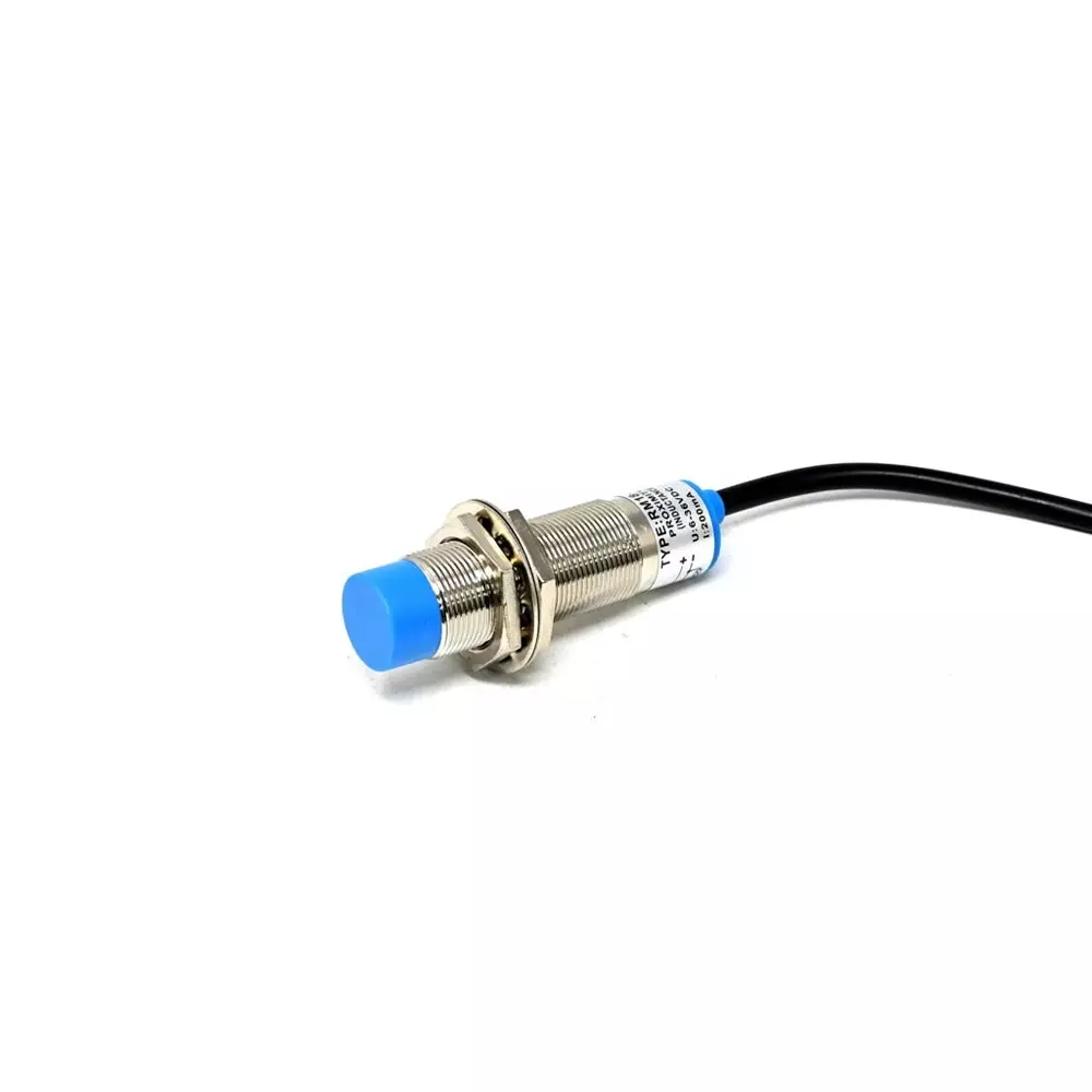 Pro-Range 8mm PNP Inductive Proximity Sensor RM18 DC6 ~ 36V (Unshielded)