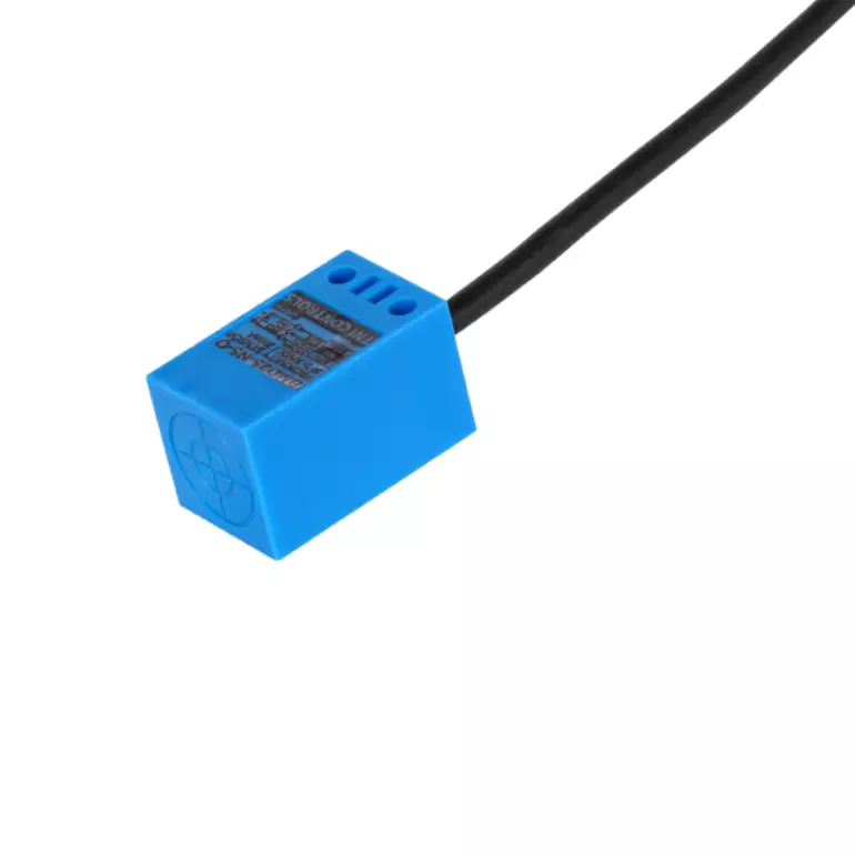 TNI BMD25 Series Box Type Proximity Sensor DC Type NPN Logic NO Output and 5 mm Range, BMD25-N5-O