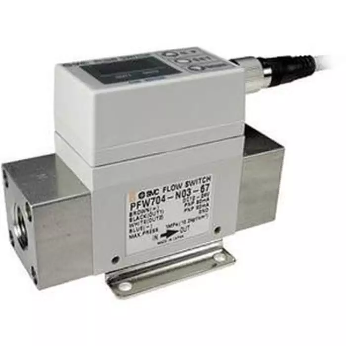 SMC PF2W711 Series Flow Sensor for Water, 10 LPM M inch, 100 LPM Max, PF2W711-F10-67N
