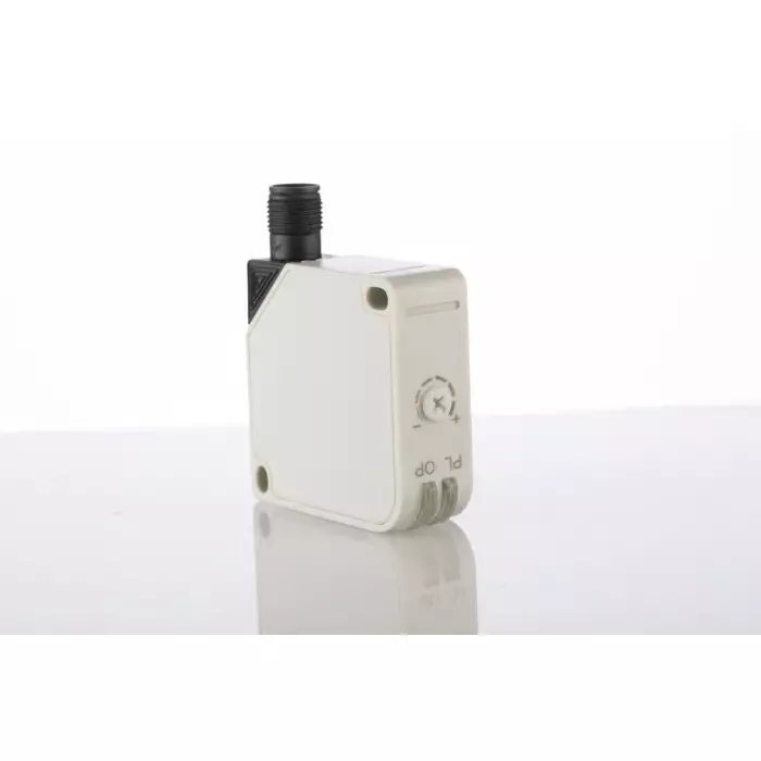 RS PRO Polarised Retro Reflection Photoelectric Sensor Block Sensor 5 m Detection Range, 2024478