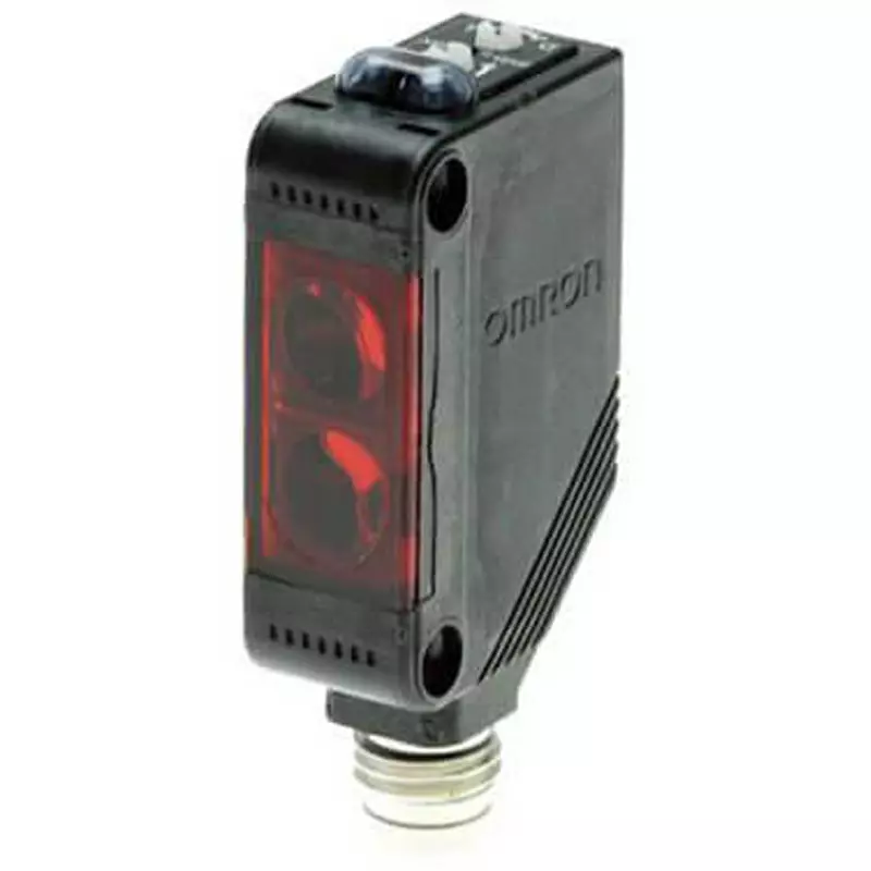Omron Compact Amplifier Built-In Photoelectric Sensor Diffuse Reflection Type, E3Z-L86
