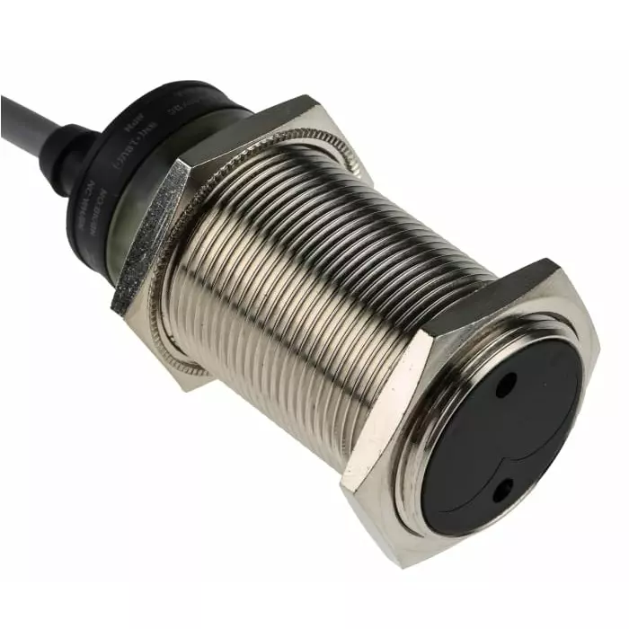 rs-pro-diffuse-photoelectric-sensor-barrel-sensor-1-m-detection-range-2043976