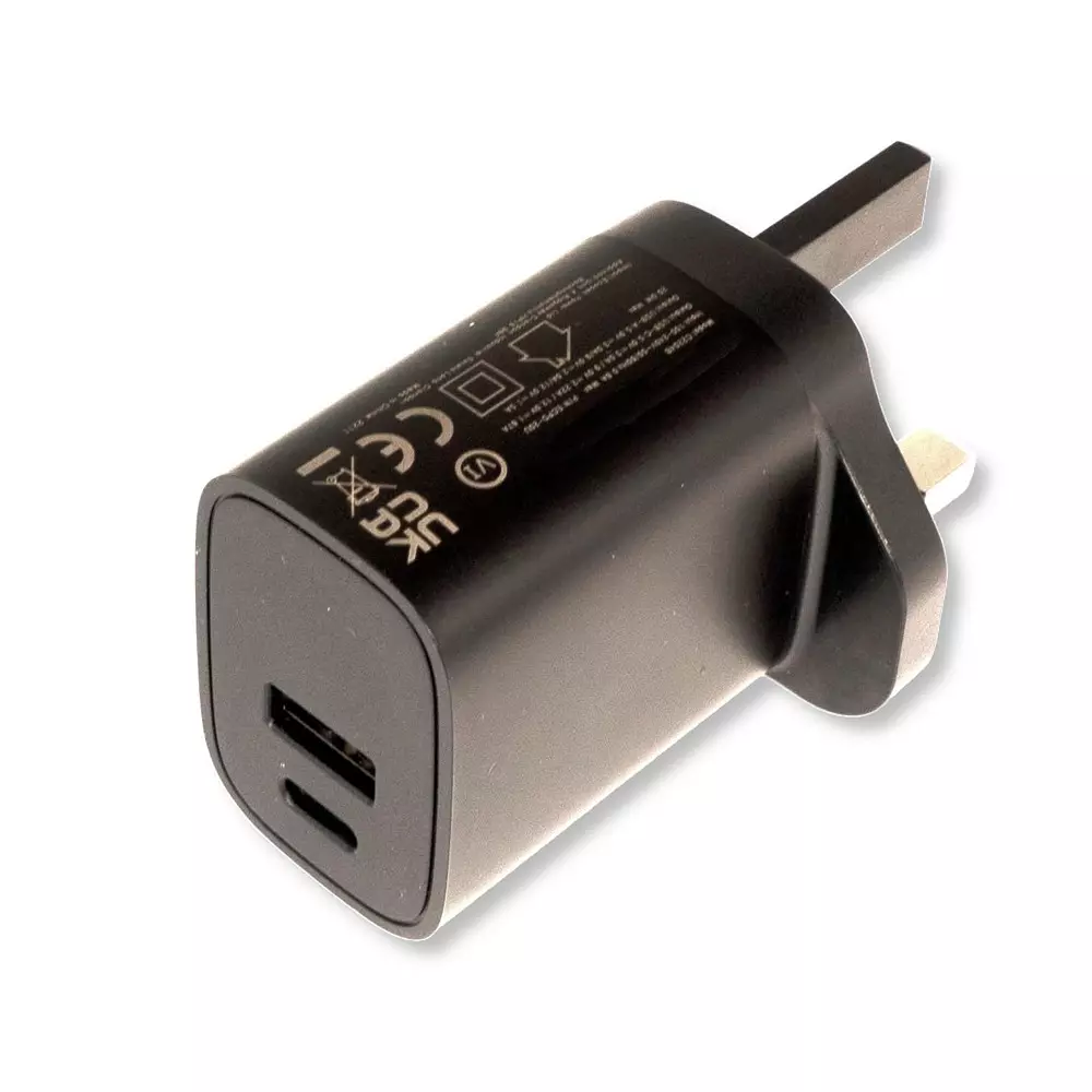 MULTICOMP PRO AC/DC Power Supply 3 Output 5 V 20 W, MP011416