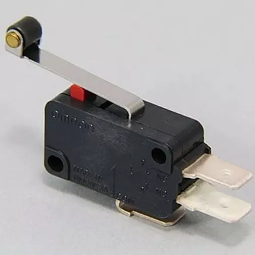 Omron Miniature Basic Switch 100 mohm or more (with DC500 V insulation resistance meter), V-216-1C6