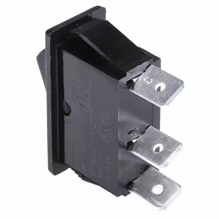arcolectric-bulgin-limited-spdt-on-on-rocker-switch-panel-mount-c1510alaaa