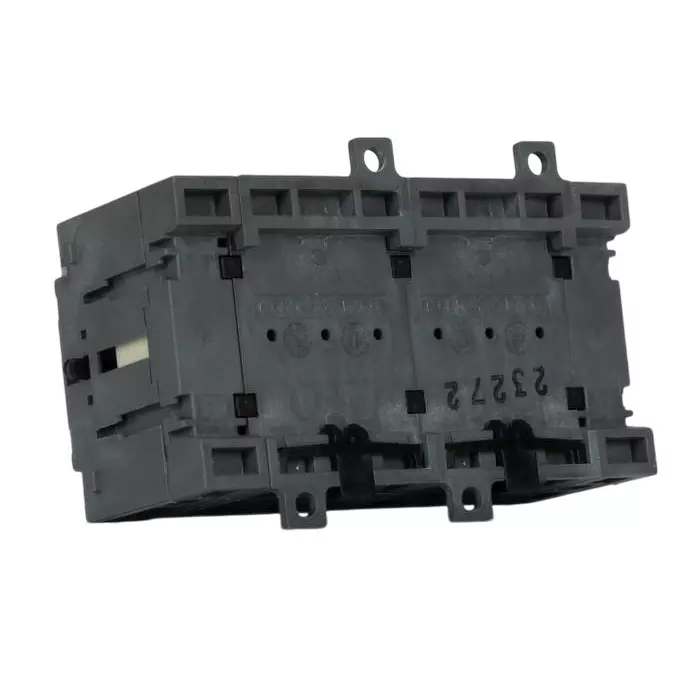 ABB 8P Pole Base Mounting Isolator Switch - 40A Maximum Current, 11kW Power Rating, IP20, OT40F81SCA104938R1001