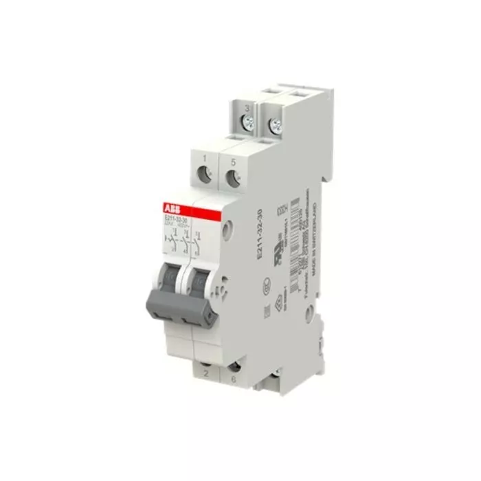 ABB 3 Pole DIN Rail Isolator Switch - 32A Maximum Current, IP20, 2CCA703012R0001 (Pack of 10)