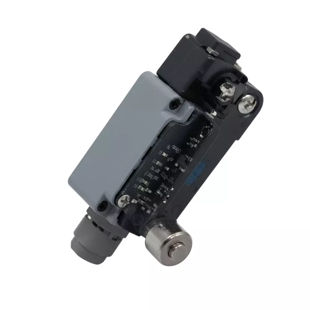 FTC Oil Tight Limit Switch Roller Lever 19x13 mm with 1NO+1NC Auxiliary Contacts, FLS-L-2