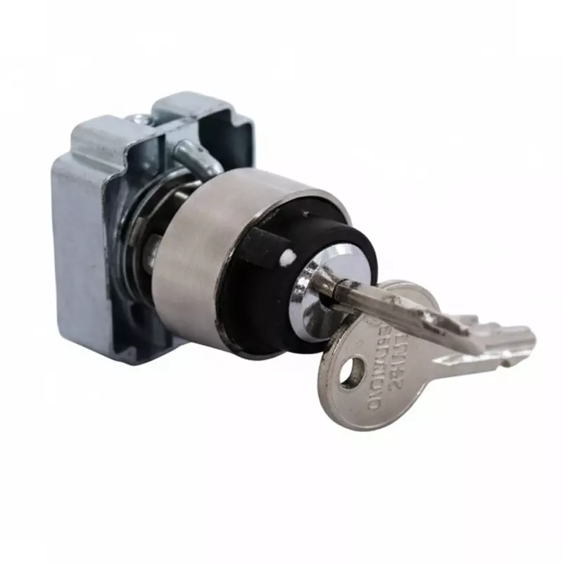 Kaycee Selector Switch 3 Position Stay Put In Left/Spring Return In Right Key Removable In Centre Position Metal Black, KC2KA35MSRR