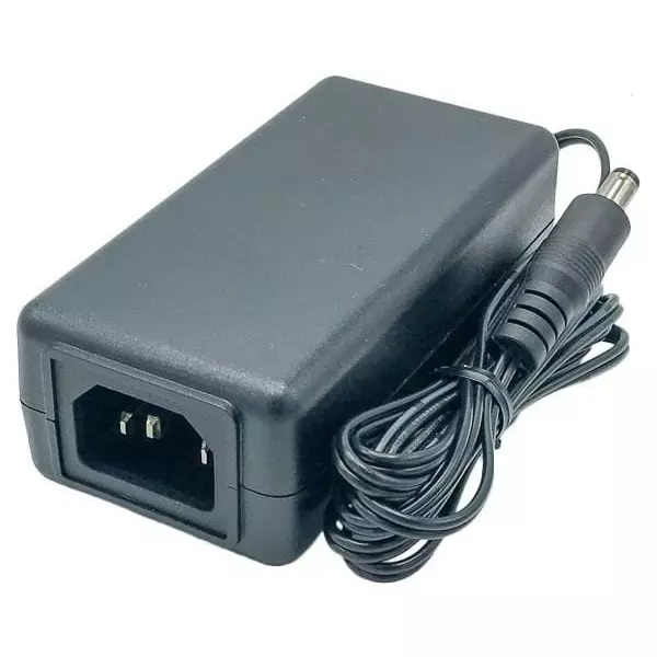 PHIHONG Desktop AC Adapter 1 Output 15 W Power 90 VAC to 264 VAC, PPL18U-050L6