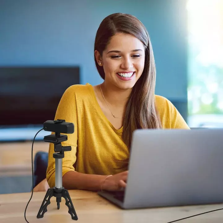 J5Create USB 4K Ultra HD Webcam with Dual Microphones 360° Swivel 8 MP Sensor Privacy Cover Plug & Play for Windows, macOS, ChromeOS, Linux, JVU430