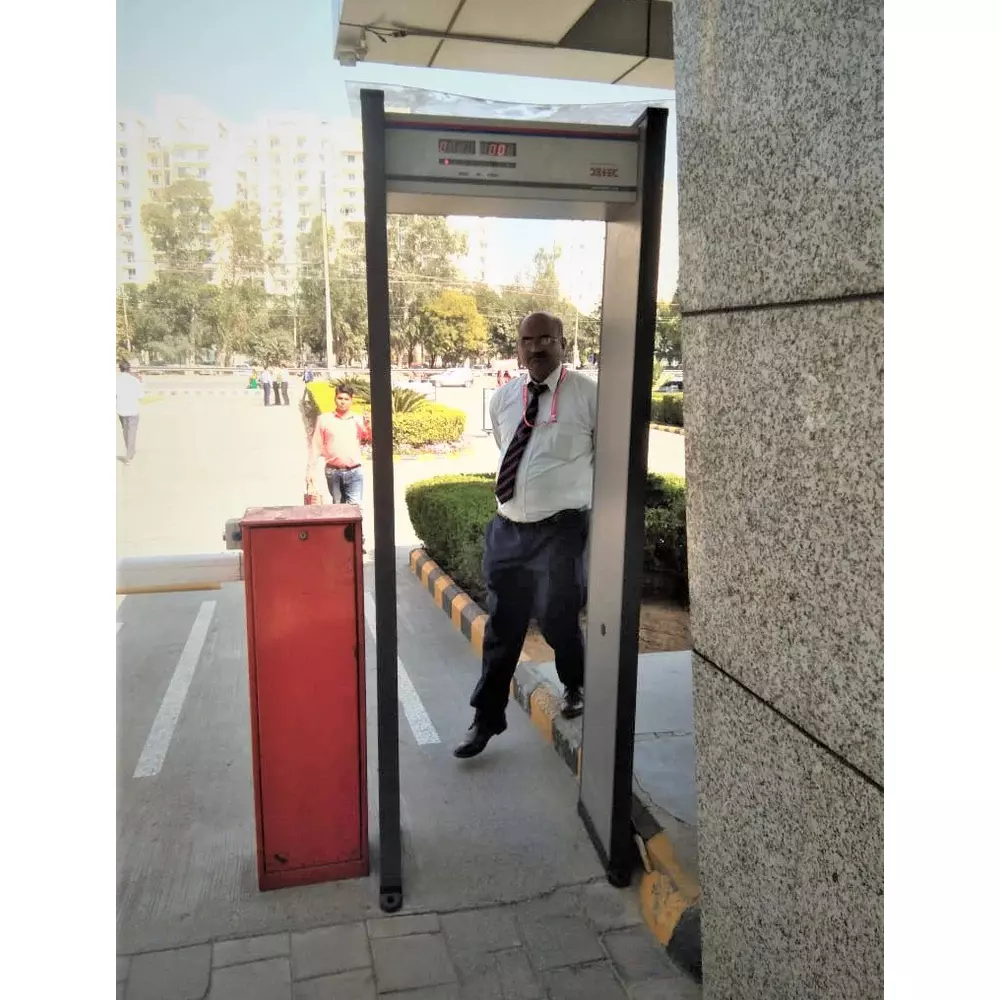 detec-door-frame-metal-detector-2000-x-700-x-350-mm-vega-premium-model